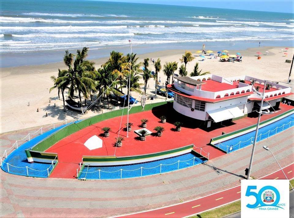 Apto pé na areia com vista para o mar e Wifi Praia Grande  Exterior foto